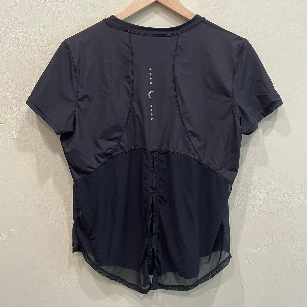 Zyia Active Black Split Panel Back Top - Size: XL - Picture 2 of 7